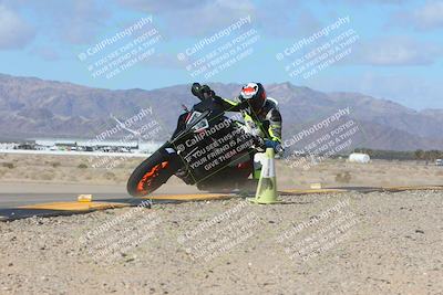 media/Feb-08-2024-Racers Edge (Thu) [[c658ab1530]]/3-B Group/Session 1 Turn 9 inside/